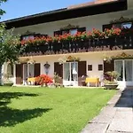 Gaestehaus Heimgarten Guest house 4*
