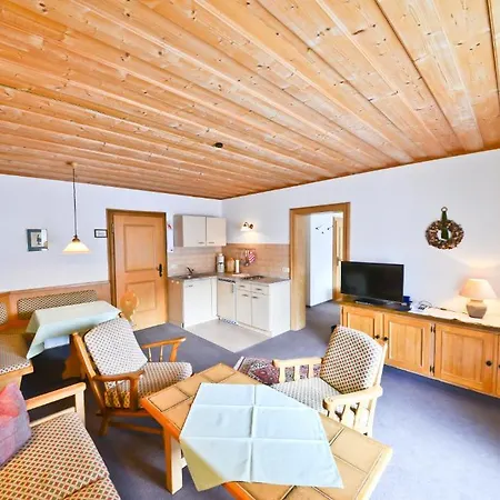 Gasthuis Gaestehaus Heimgarten 4*