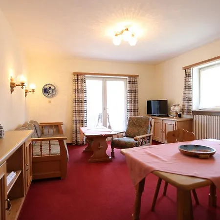Gaestehaus Heimgarten Guest house Bad Wiessee