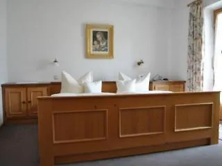 Gaestehaus Heimgarten Pensjonat 4*