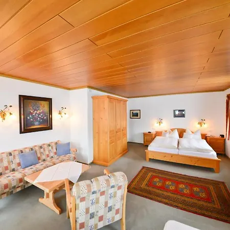 Gaestehaus Heimgarten 4*