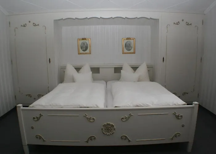 Gaestehaus Heimgarten בית הארחה 3*