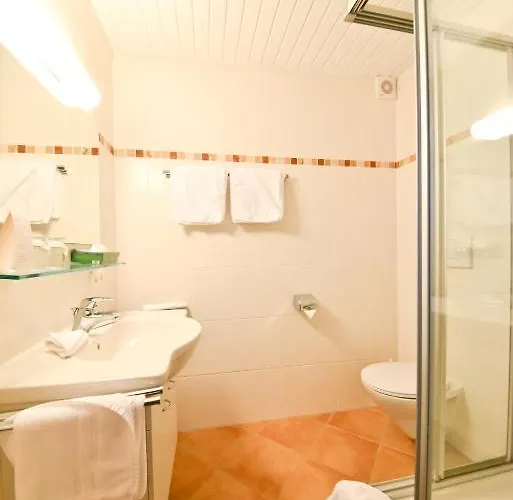 Gaestehaus Heimgarten 바트비제